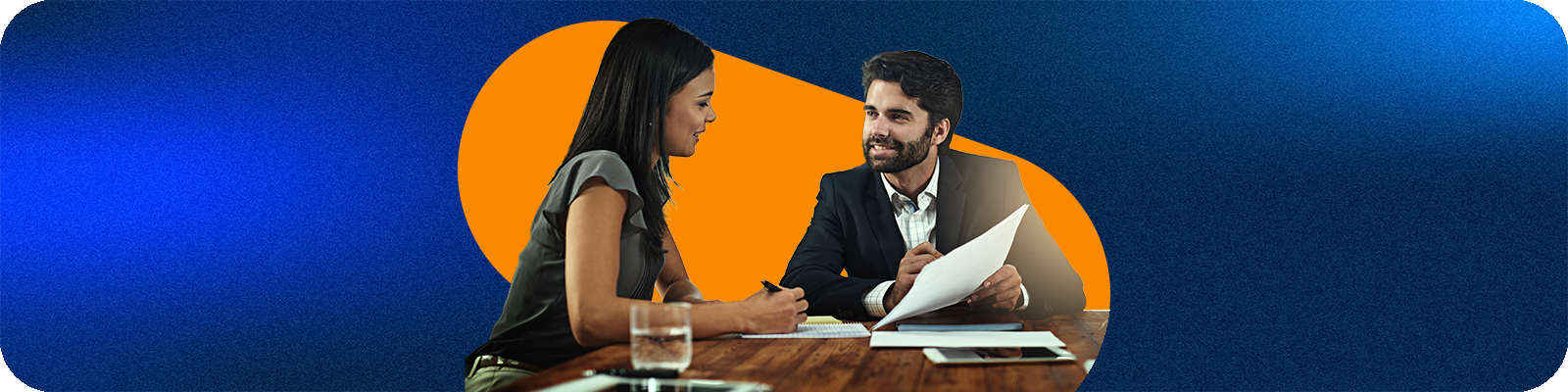 convertir prospectos en clientes, optimizando el proceso de calificación y personalizando